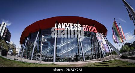 Cologne, Allemagne 17 avril 2022 : Lanxess Arena le plus grand aréna intérieur d'Allemagne Banque D'Images