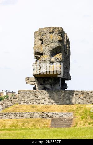 Majdanek; Lublin; Pologne - 25 mai 2022: Monument au combat et au martyre dans le camp de concentration et d'extermination nazi de Majdanek ( Konzentrationslag Banque D'Images