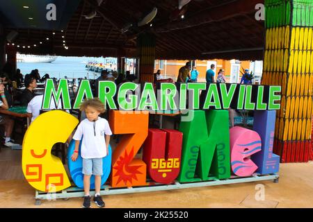 Cozumel, Mexique - 04 mai 2022: Le café au port de Cozumel lors d'une des croisières dans les Caraïbes occidentales à Cozumel, Mexique Banque D'Images