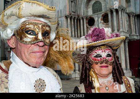 Venise, Italie - 7 février 2018 - Les masques du Carnaval 2018. Le Carnaval de Venise (Italien : Carnevale di Venezia) est un festival annuel tenu à Ven Banque D'Images