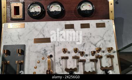 ROSPORT, LUXEMBOURG - 16 AVRIL 2022 : Rosport, Luxembourg - 16 avril 2022 : le musée Tudor, château de Rosport, est situé dans la petite ville de Rosport à lu Banque D'Images