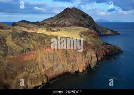 Belles couleurs à Ponta de Sao Lourenco, une péninsule à l'est de Madère, Portugal. Banque D'Images