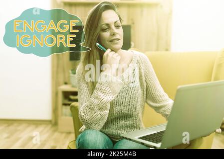 Affiche engage ignore. Concept d'affaires traitement silencieux châtiment manipulateur se ruer résumé prendre l'examen en ligne, regarder des vidéos Internet Banque D'Images