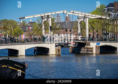 De magere brug ou ‘pont de shinny’, Amsterdam Banque D'Images