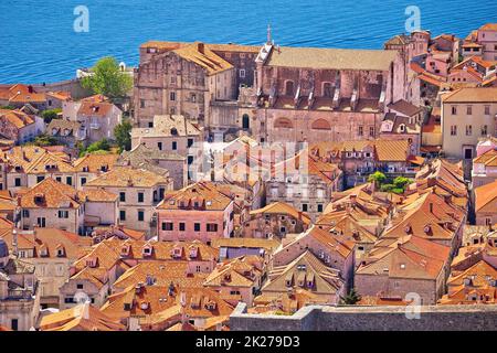 Dubrovnik. Vue sur les toits de Dubrovnik et le centre-ville historique Banque D'Images