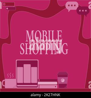 Légende du texte présentant Mobile Shopping. Approche commerciale échange de biens et de services par le biais de dispositifs sans fil Bureau avec tablette porte-stylo Ouvrir Bloc-notes blanc disposé correctement. Banque D'Images