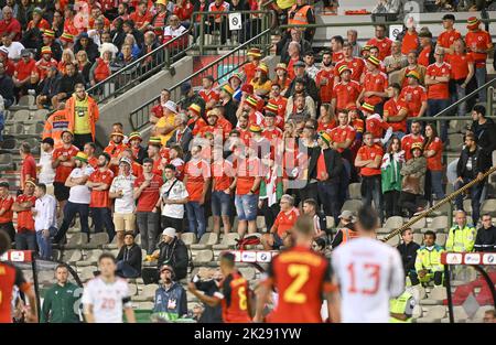 Bruxelles, Belgique. 14th mars 2021. Bruxelles, Belgique, 22 septembre 2022: Fans et supporters du pays de Galles photographiés lors de la cinquième Ligue des Nations de l'UEFA Un match du groupe 4 entre la Belgique, appelé les Devils rouges, et le pays de Galles au stade du Roi Baudouin à Bruxelles, Belgique. (David Catry/SPP) crédit: SPP Sport presse photo. /Alamy Live News Banque D'Images