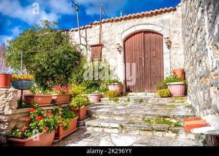 Maison de village traditionnelle dans le village de Lofou. District de Limassol, Chypre Banque D'Images