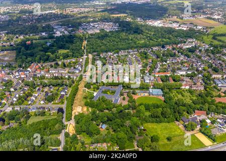 Vue aérienne, chantier de construction avec route de construction à côté de Hölkeskampring et passage inférieur Mont-Cenis-Straße, Otto-Hahn-Gymnasium Herne, Sodingen, Her Banque D'Images