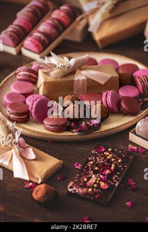 Gâteaux de macarons roses. Banque D'Images