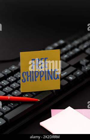Écriture affichant le texte Free Shipping. Approche d'affaires la stratégie de vente au détail principalement utilisée pour attirer plus de clients dactylographiant des instructions de cuisine et des listes d'ingrédients, faire en ligne Blog de nourriture Banque D'Images