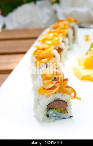 Rouleaux de sushi maki sushi japonais Banque D'Images