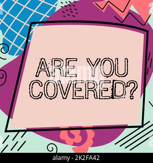 Légende conceptuelle : question secrète. Concept d'affaires demandant à quelqu'un si la vie ou l'assurance de propriété cadre de texte entouré de fleurs assorties coeurs et feuilles. Banque D'Images