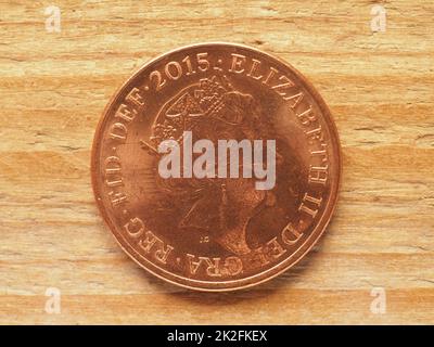 2 pence coin, côté opposé montrant la Reine, monnaie du Royaume-Uni Banque D'Images