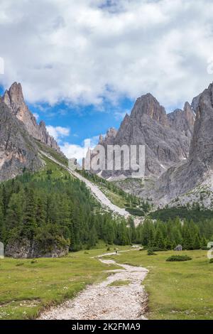 Vue sur les Dolomites Banque D'Images