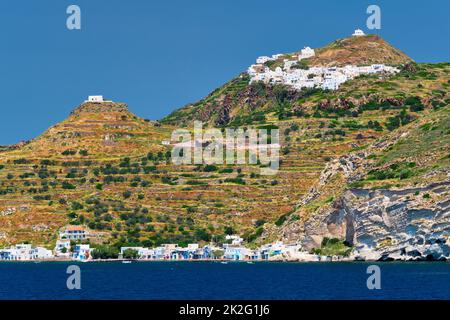 Villages de Klima et de Plaka sur l'île de Milos, Grèce Banque D'Images