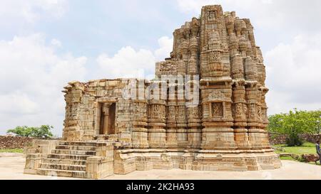 Vue de Trimukh Shivmandir, fort de Chittorgarh, Rajasthan, Inde. Banque D'Images