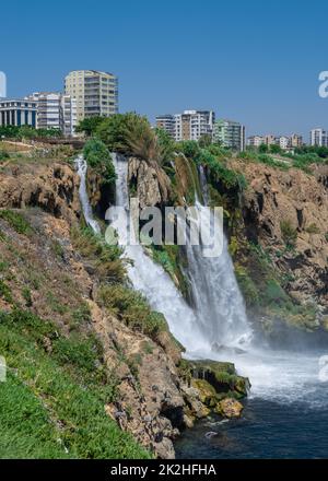 Chutes d'eau Duden à Antalya, Turquie Banque D'Images