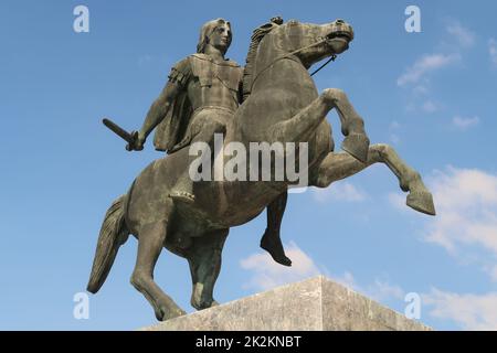 Statue d'Alexandre le Grand sur le front de mer de Thessalonique Banque D'Images