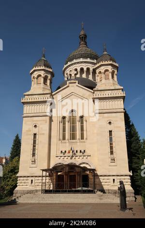 Façade de la célèbre Dormition de la cathédrale de Theotokos à Cluj-Napoca Banque D'Images