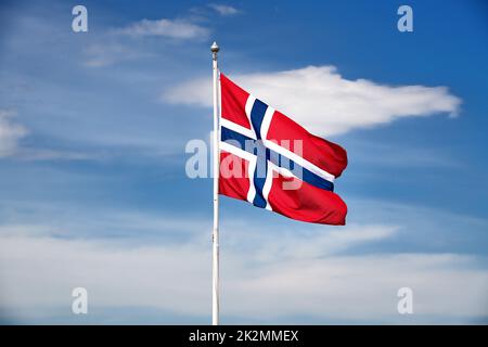 Drapeau norvégien dans les montagnes près de Bergen Ulriken Banque D'Images