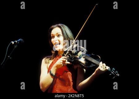 THE CORRS 10 juin 2000 ; crédit : Mel Longhurst / Performing Arts Images www.performingartsimages.com Banque D'Images