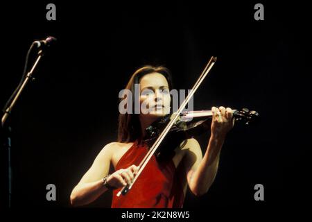 THE CORRS 10 juin 2000 ; crédit : Mel Longhurst / Performing Arts Images www.performingartsimages.com Banque D'Images