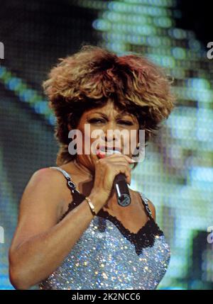 TINA TURNER ; vivre à Wembley Arena, Londres, Royaume-Uni ; 1996 ; crédit : Mel Longhurst / Performing Arts Images ; www.performingartsimages.com Banque D'Images