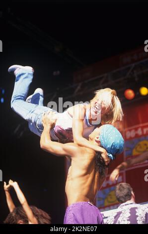 GERI HALLIWELL ; vivre au BRMB Roadshow, Alexander Stadium, Birmingham, Royaume-Uni ; 2000 ; Crédit : Mel Longhurst / Images des arts de la scène ; www.performingartsimages.com Banque D'Images