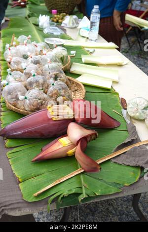 Sel sur la fleur de banane . concept CUISINE THAÏLANDAISE Banque D'Images