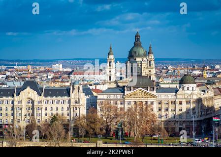 Panorama urbain de Budapest depuis Gellert Hill. Hongrie Banque D'Images