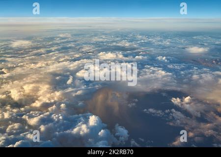 Nuages et tempête d'en haut Banque D'Images