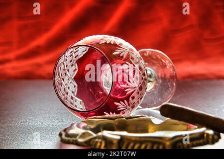 Verre de vin et de cigares Banque D'Images