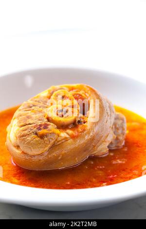 osso buco dans de la sauce tomate Banque D'Images