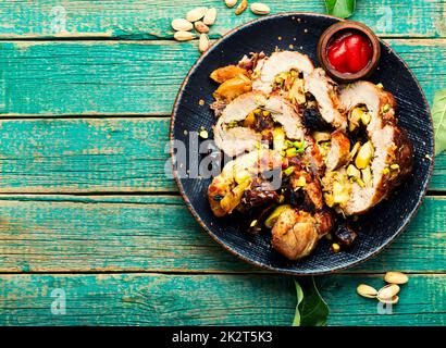 Rouleau de viande rôti. Banque D'Images