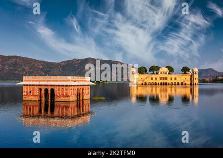 Jal Mahal Palais d'eau. Jaipur, Rajasthan, Inde Banque D'Images