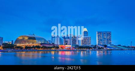 Skyline panorama de Singapour à Marina Bay Banque D'Images