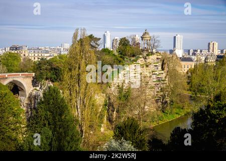 Parc des Buttes Chaumont à Paris Banque D'Images