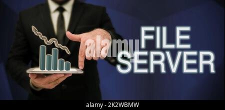 Écriture affichage du texte serveur de fichiers. Dispositif de présentation de l'entreprise qui contrôle l'accès à des données stockées séparément en fonction du bloc-notes, symbolisant un travail d'équipe réussi. Banque D'Images