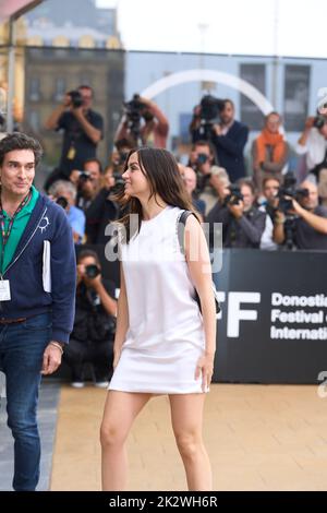23 septembre 2022, Madrid, Madrid, Espagne: Ana de Armas arrive à l'Hôtel Maria Cristina pendant 70th Festival International du film de Saint-Sébastien sur 23 septembre 2022 à Donostia / San Sebastian, Espagne (image de crédit: © Jack Abuin/ZUMA Press Wire) Banque D'Images