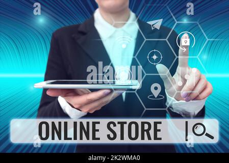 Texte montrant inspiration Online Store. Mot écrit sur Un site Web qui offre des articles à la vente et d'accepter des cartes de crédit Lady Holding tablette symbolisant les succès de travail d'équipe. Banque D'Images