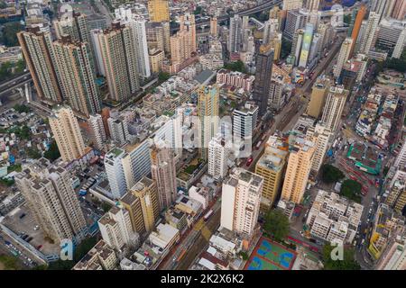 Yuen long, Hong Kong 18 octobre 2020 : un drone survole la ville de Hong Kong Banque D'Images