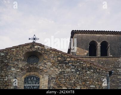 La chapelle Sainte-Foy de Mirande est située à Mirande, dans le département de la Drôme en France. Banque D'Images