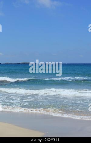 Falassarna plage de sable rouge Kissamos Creta Island vacances d'été 2020 covid-19 corona virus saison moderne de haute qualité imprimés Banque D'Images