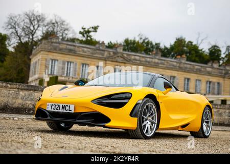 Chantilly, France. 23rd septembre 2022. McLaren 720s lors de l'édition 6th de Chantilly Arts & Elegance - Richard mille au domaine du Château de Chantilly, de 24 septembre au 25, 2025, à Chantilly, France - photo Julien Delfosse / DPPI crédit: DPPI Media/Alamy Live News Banque D'Images