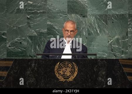 Nations Unies. 24th septembre 2022. (220924) -- NATIONS UNIES, 24 septembre 2022 (Xinhua) -- le président du Timor-Leste, José Ramos-Horta, prend la parole lors du débat général de la session de 77th de l'Assemblée générale des Nations Unies au siège de l'ONU à New York, le 23 septembre 2022. POUR ALLER AVEC 'le président du Timor-Leste regrette le double standard dans l'aide internationale' (CIA Pak/un photo/Handout via Xinhua) crédit: Xinhua/Alay Live News Banque D'Images