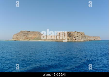 Ile de Gramvousa vue de la mer en Crète, Grèce Banque D'Images