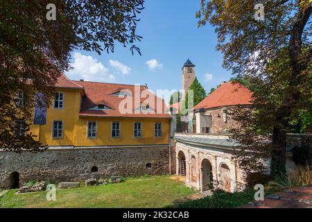 Halle (Saale): Château de Burg Giebichenstein, Université d'Art et de Design de Burg Giebichenstein , Sachsen-Anhalt, Saxe-Anhalt, Allemagne Banque D'Images