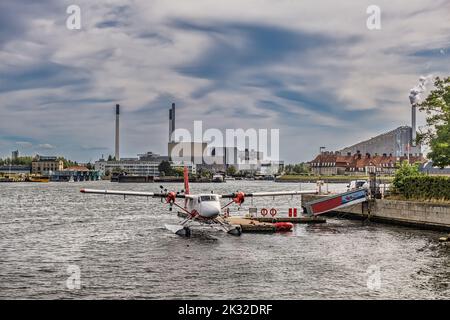 Hydravion à une jetée dans le port de Copenhague, Danemark Banque D'Images