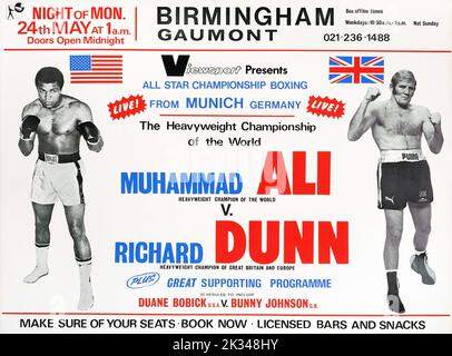 Affiche de combat pour Mohammed Ali contre Richard Dunn. Championnat du monde de poids lourds, tenu à Munich, en Allemagne, en 1976 Banque D'Images